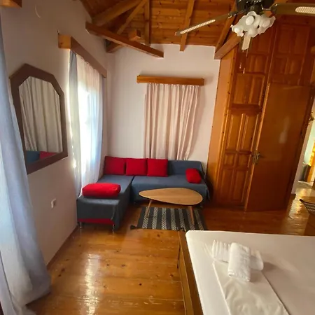 Stavros Classic Apartment *